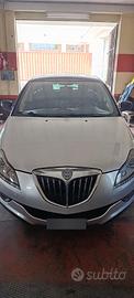 lancia delta 14 tjet benzina e gpl