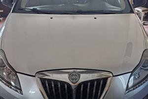 lancia delta 14 tjet benzina e gpl