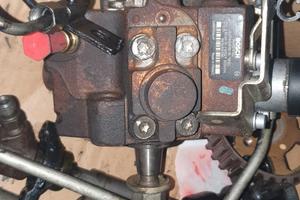 POMPA E INIETTORI 1.6 HDI