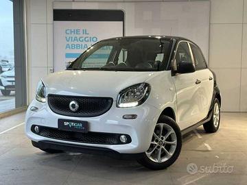 Smart forfour 70 1.0 twinamic Youngster