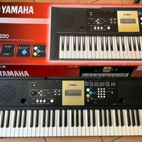 pianola Yamaha YPT-220