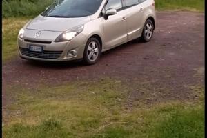 Renault grand scenic commercianti