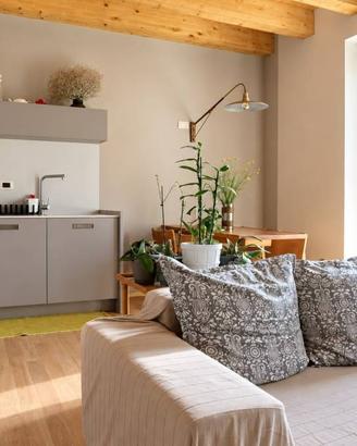 Appartamento di 98 m² con 3 locali e box auto a Ro
