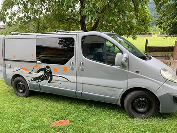 RENAULT TRAFIC CAMPERIZZATO