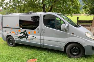 RENAULT TRAFIC CAMPERIZZATO