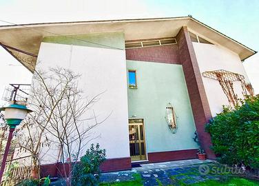 Villa o villino Amelia [Cod. rif 3289683VRG]