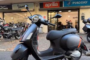 Vespa GTS 300 hpe SUPER SPORT - 2024