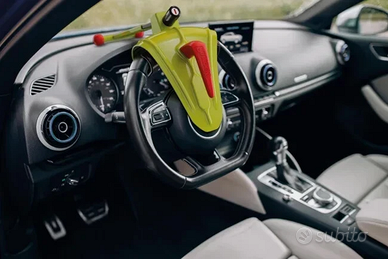 Bullock Defender Pro Blocca Volante Antifurto