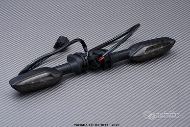 Coppia frecce Y-Perf LED YAMAHA YZF R3 2022 - 2025