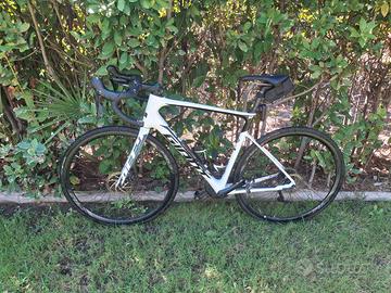 Giant defy freni a disco