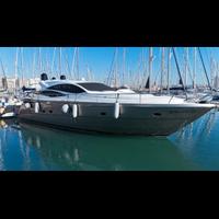 Pershing 62