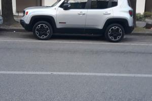 jeep renegade trailhawk 