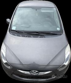 HYUNDAI IX20 COLORE GRIGIO