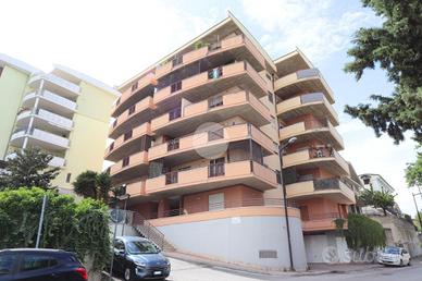 3 LOCALI A PESCARA