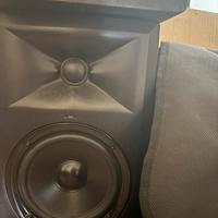 Casse pre-amplificate JBL LSR 305