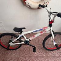 Bici bmx freestyle