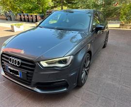 AUDI A3 2.0 TDI Sportback 3ª serie - 2016 S Line