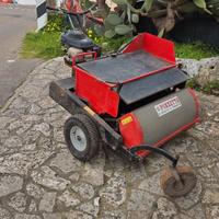 Raccoglitrice e defogliatrice per olive