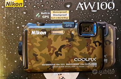 Nikon AW100 subacquea