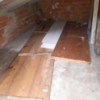 assi di legno, laminato, e tipo formica