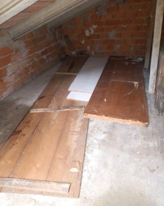 assi di legno, laminato, e tipo formica