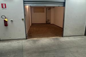 Garage/Box 30 mq - Matera Via P. Vena 104