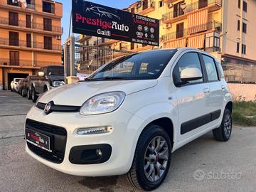 Fiat Panda 0.9 TwinAir Turbo Natural Power Lounge 