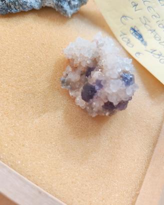 fluorite grezza