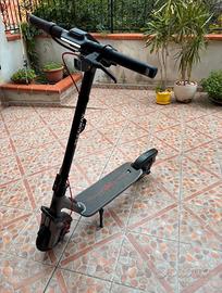 Monopattino Ninebot F3