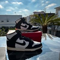 Scarpe Nike Dunk Retro, bianche e nere