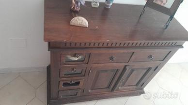 credenza in legno 