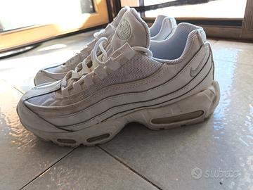 Nke Air Max 95 Essential Triple White - Taglia 42