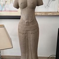Statua Khmer Antica – Eccezionale Torso Femminile