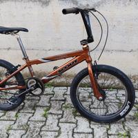 bmx scout in alluminio e gomme maggiorate 20x2.40