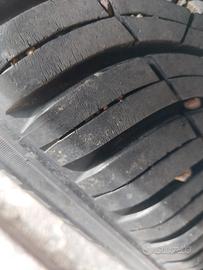 4 GOMME  4 STAGIONI R18  UZATE POCO