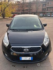 Kia Venga 1.4 crdi fullsky 90cv