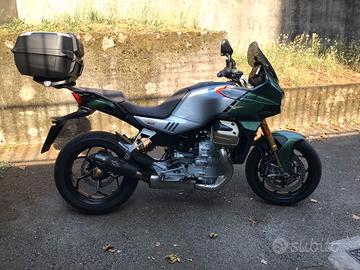 Moto Guzzi V100 Mandello S