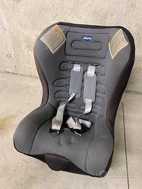 Seggiolino auto Chicco modello Eletta 0-18 kg