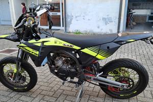 fantic motard 50