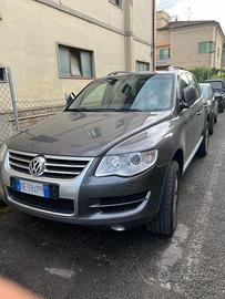 VOLKSWAGEN Touareg - 2007