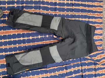 Pantaloni BMW estivo