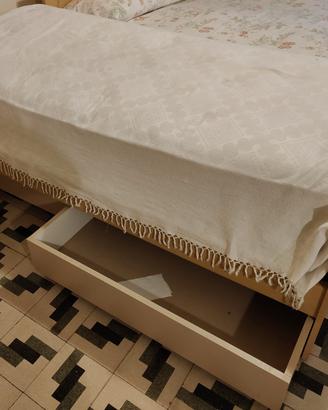 LETTO A PARETE CON CASSETTONI