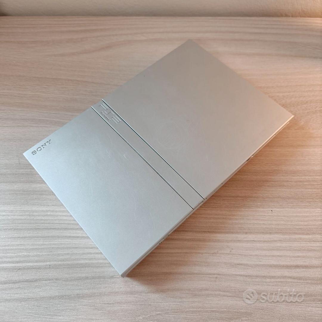 PlayStation Serie SCPH-7000 / SCPH-7500 | PlayStation Generation