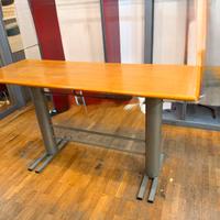 Tavolo con appendini