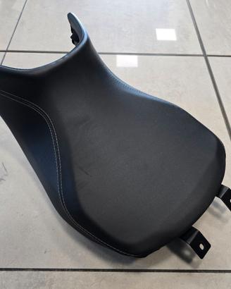 Sella "Ribassata" per Benelli TRK 502