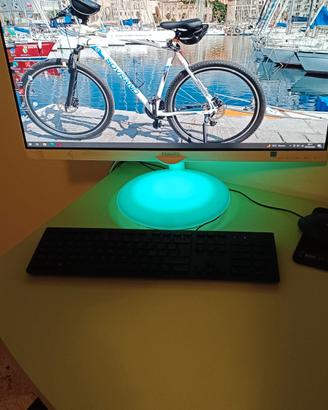 PC fisso HP i5 con monitor Philips 27 pollici 