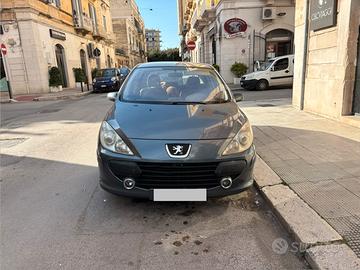 Peugeot 307 1.4 16 v