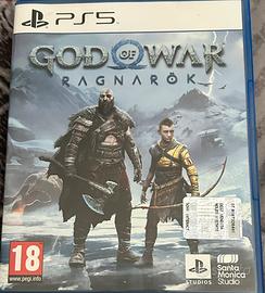 Resident Evil Village e God of War Ragnarok PS5