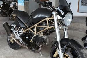 Ducati Monster 600 del 1999, scarichi Termignoni