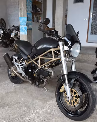 Ducati Monster 600 del 1999, scarichi Termignoni